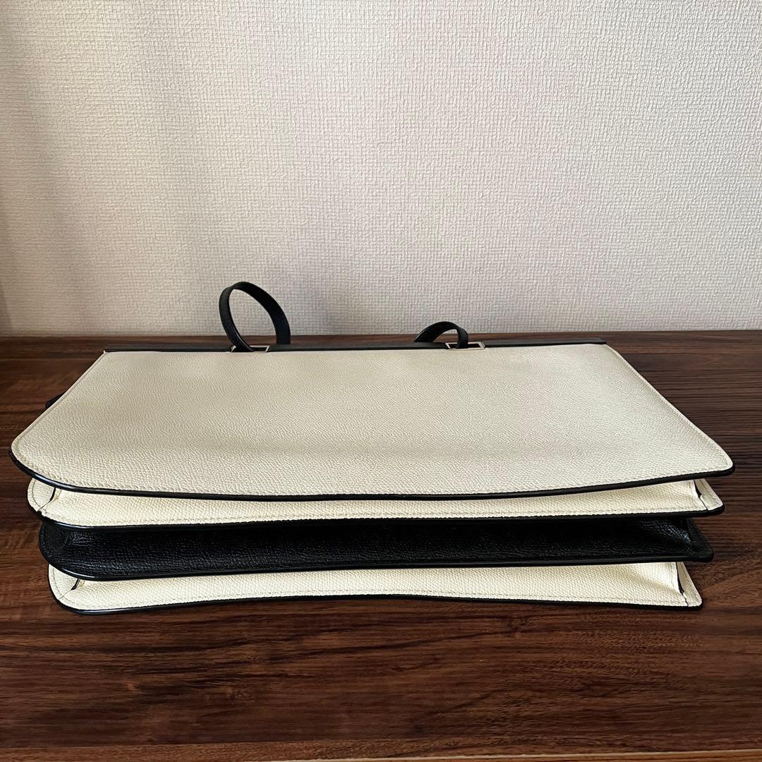 【未使用級！！】ヴァレクストラ ハンドバッグ ショルダーバッグ 2way レザー