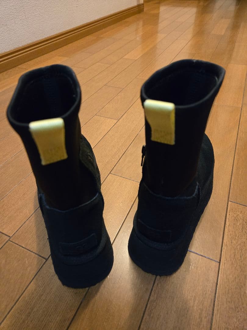 UGG ブラック　クラシックディッパー厚底 ムートンブーツ☆入手困難！サイズ7