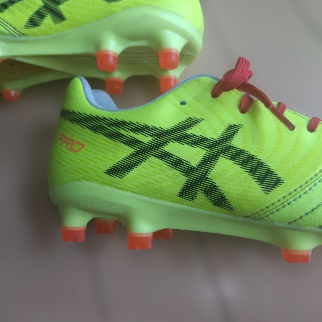 ★ASICS DS LIGHT X-FLY PRO２サッカーシューズ２６センチ★