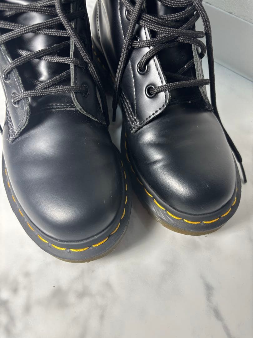 Dr. Martens ドクターマーチン1460 8ホールブーツ UK4