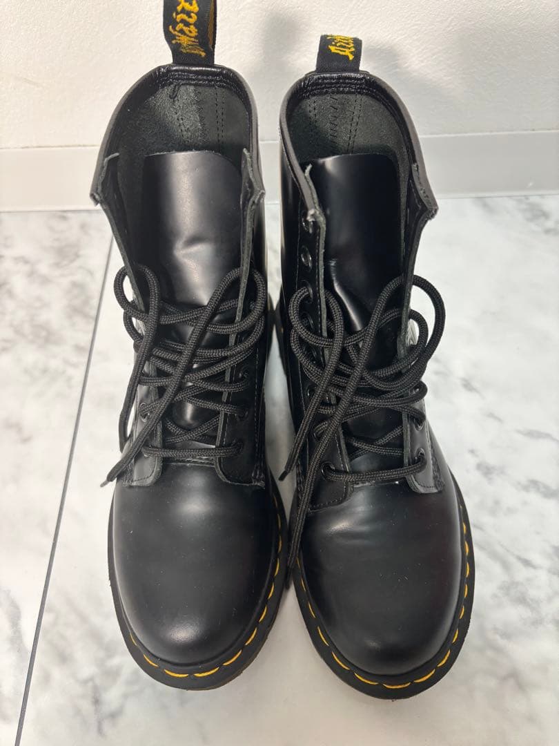 Dr. Martens ドクターマーチン1460 8ホールブーツ UK4