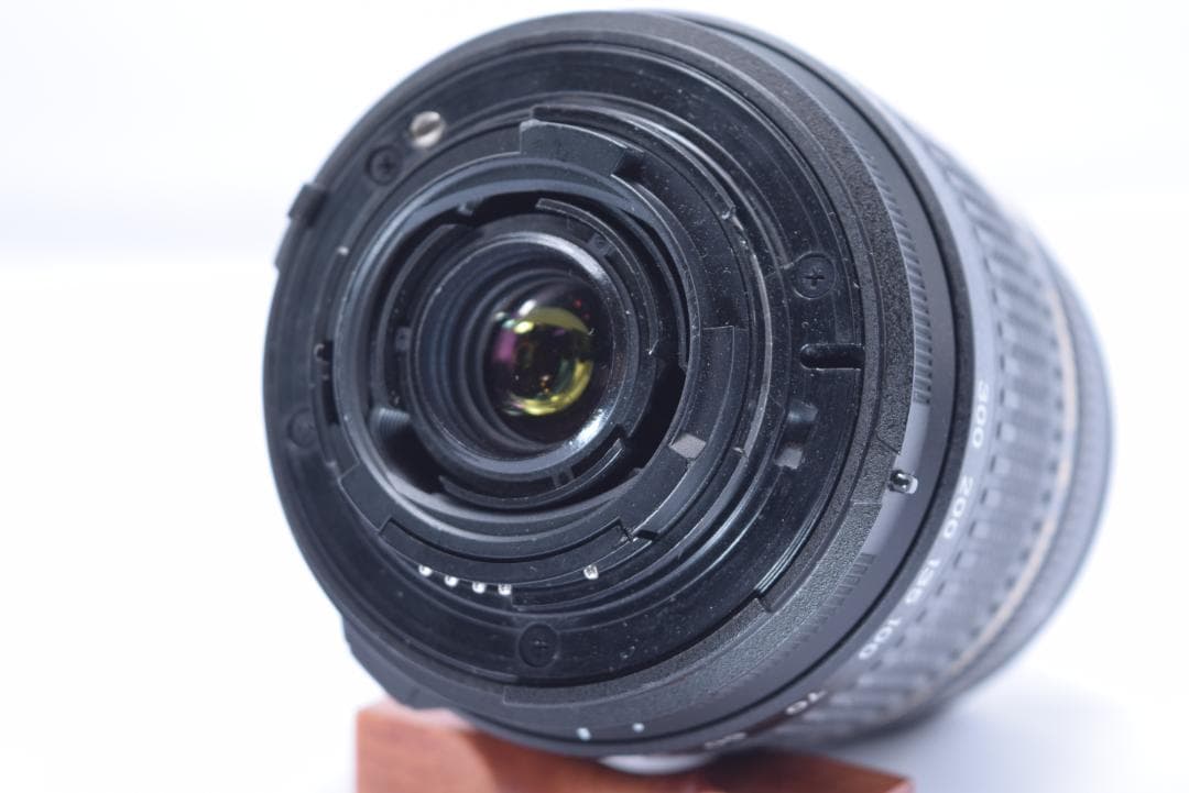 ②Nikon D7000 デジタル一眼レフカメラ　望遠レンズ付き