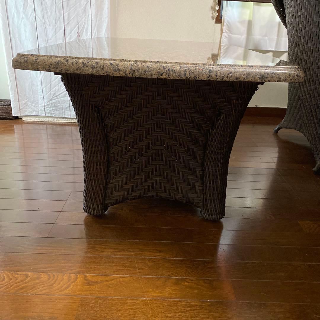 【美品】御影石（花崗岩）天板のセンターテーブル　コストコ　リゾートホテル風