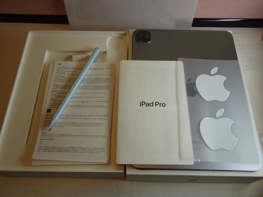 iPad Pro 11インチ 第4世代 Wi-Fi 128GB シルバー 超美品