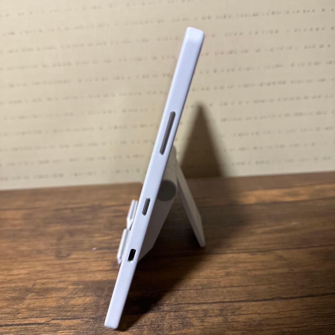 H106【特売】dtab d-41A docomo　タブレット