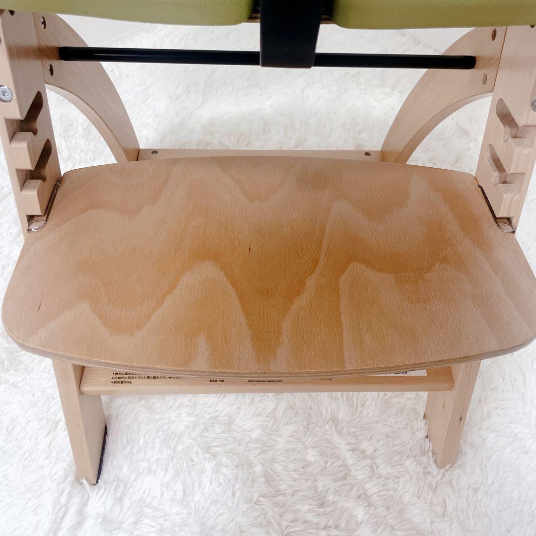 【超美品】ビヨンド　ジュニア ハイチェア 木製　Abiie オリーブ