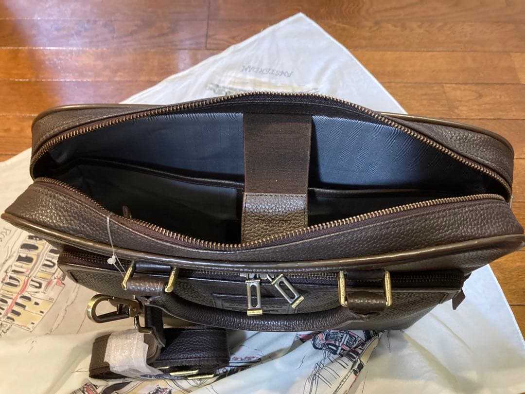 Men’s Leather Bag (DA MILANO)