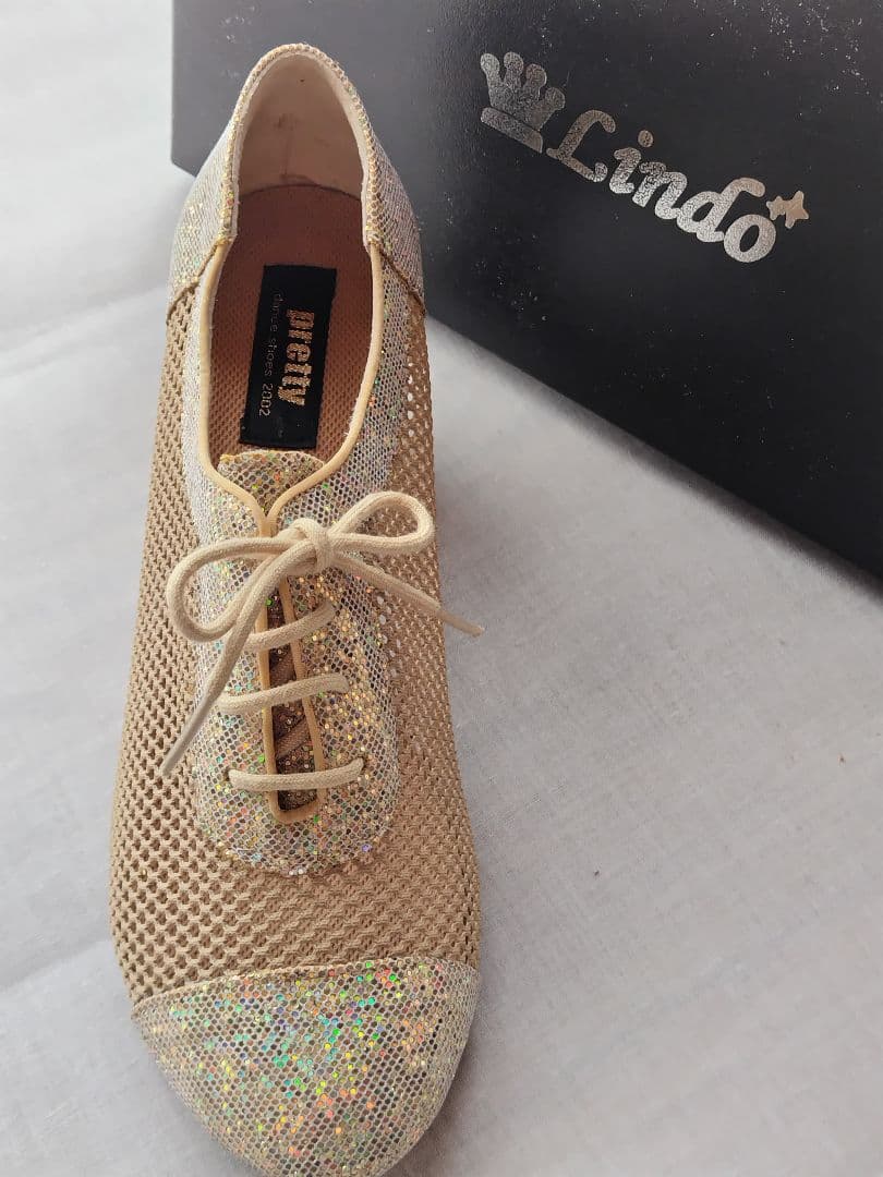 社交ダンスシューズ　23.5cm　ヒール5.5cm