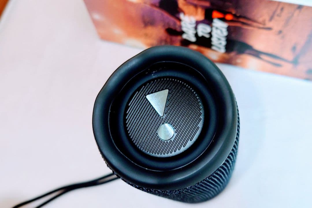 JBL FLIP6 　BLACK