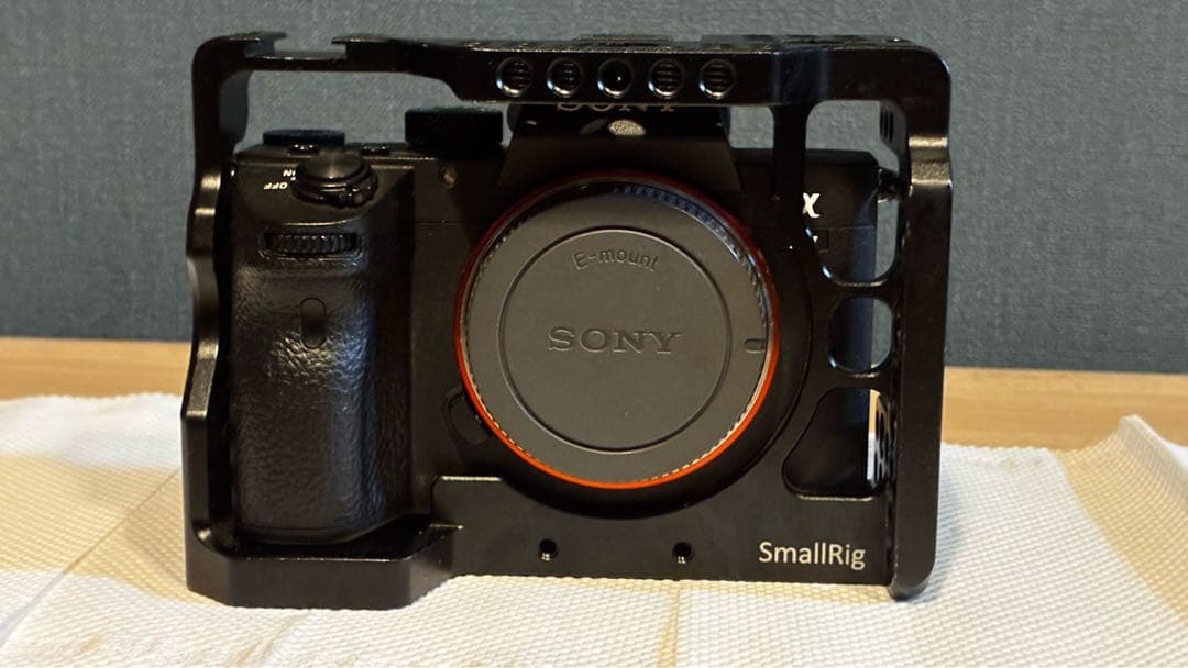 SONY α7iii ミラーレス一眼カメラ 【smallrig ケージ付き】