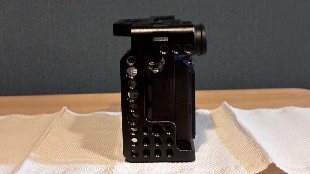 SONY α7iii ミラーレス一眼カメラ 【smallrig ケージ付き】