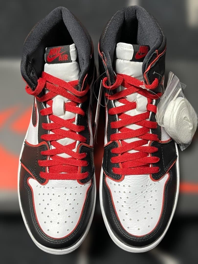 Nike Air Jordan 1 ブラック/ホワイト/レッド