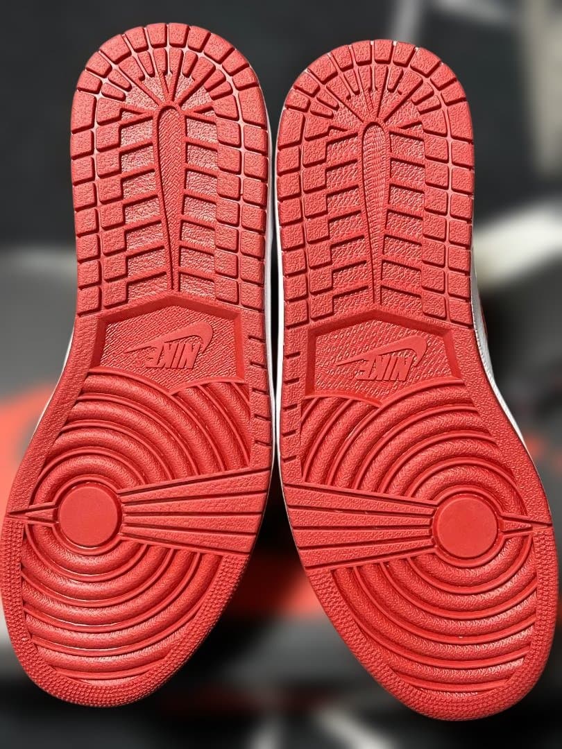 Nike Air Jordan 1 ブラック/ホワイト/レッド