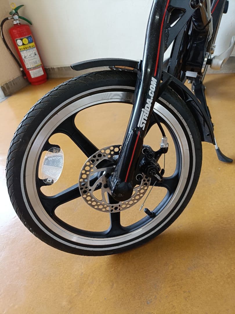 折りたたみ自転車 アルミ ブラック/レッド