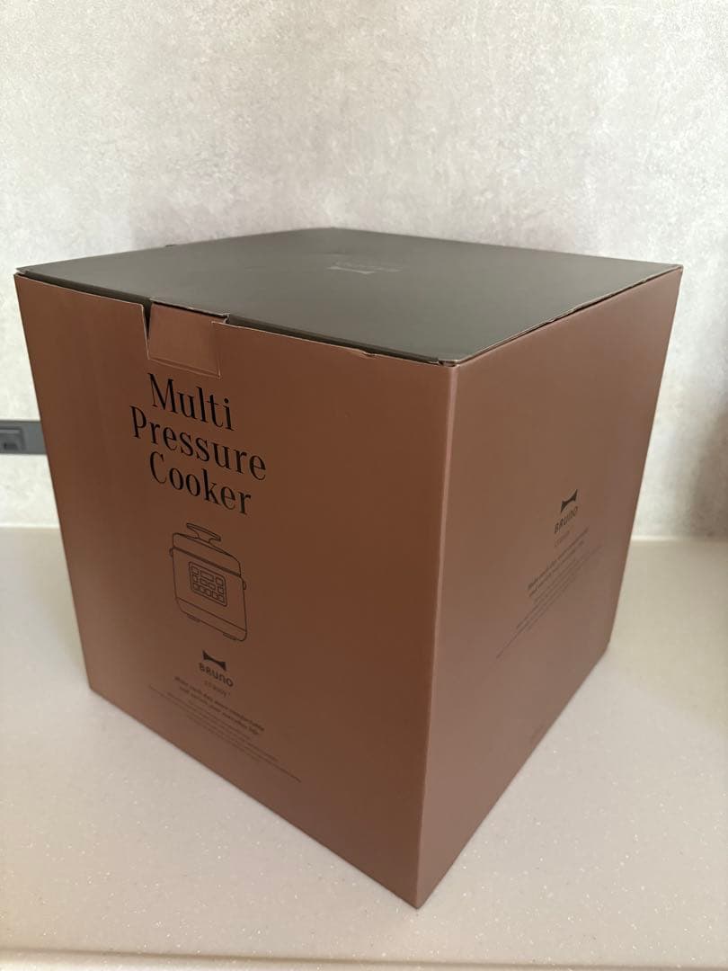 新品未使用　BRUNO Multi Pressure Cooker ブラウン