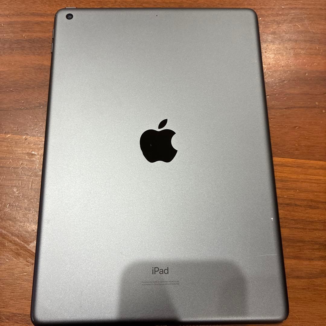 Apple iPad 7th (第7世代) 128GB スペースグレー