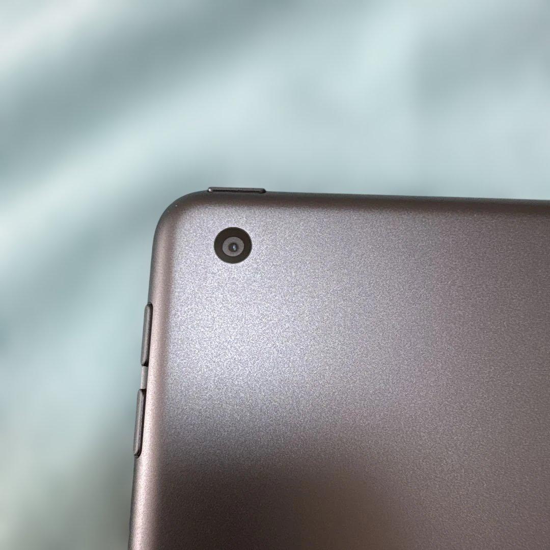 iPad Wi-Fi 32GB Space Gray 第７世代　バッテリー92%
