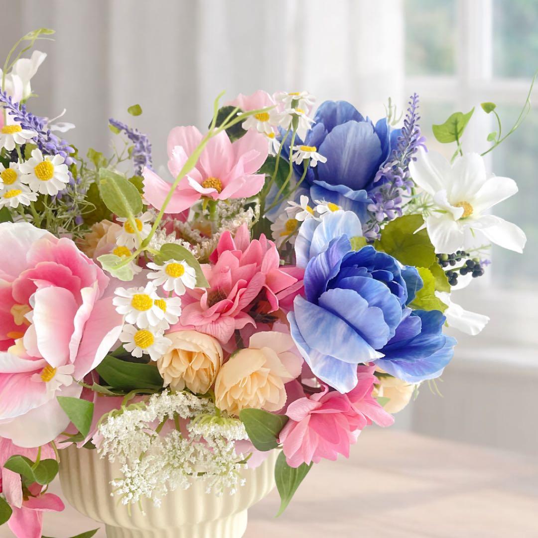 【光触媒フラワー】春の息吹を感じる チューリップのアレンジメント 退職祝い