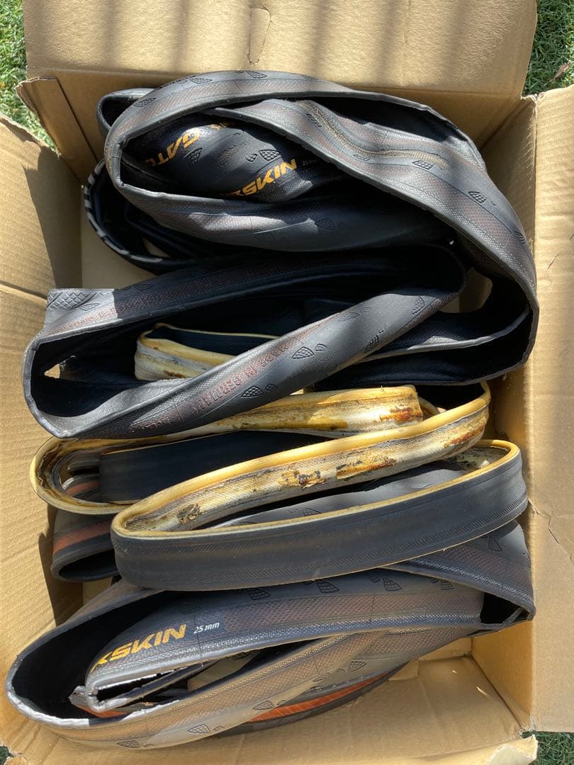 リペア用タイヤ20個ほど