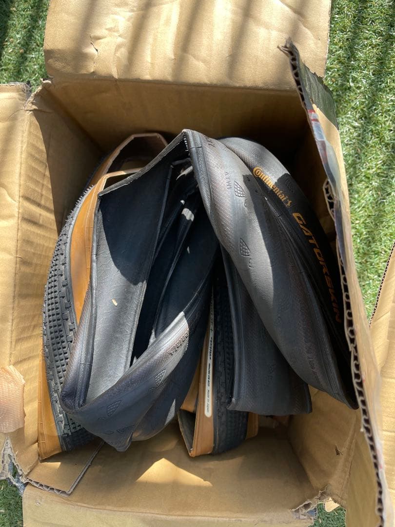 リペア用タイヤ20個ほど