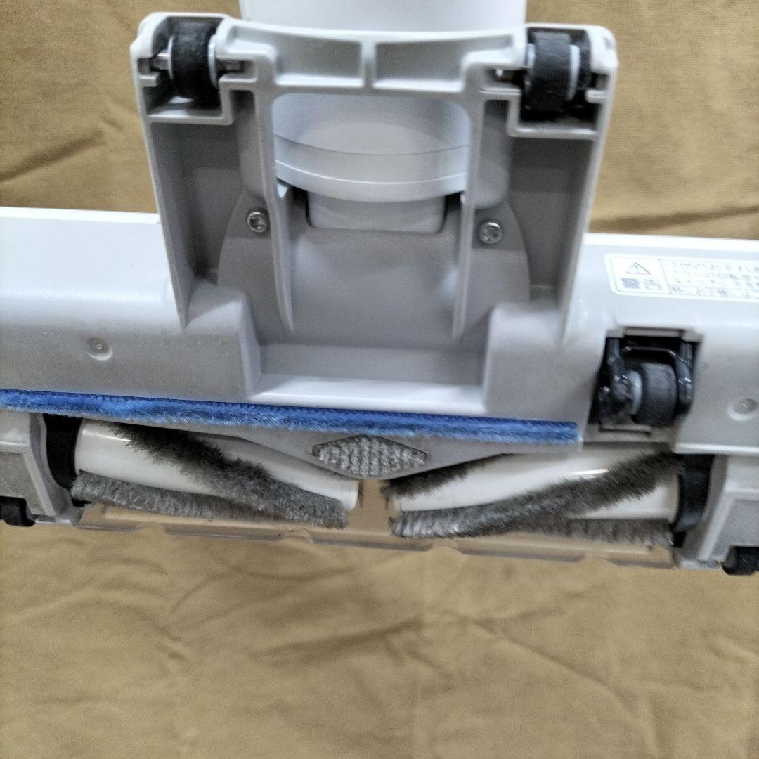 パナソニック　MC-NS10K コードレスクリーナー　2023年製