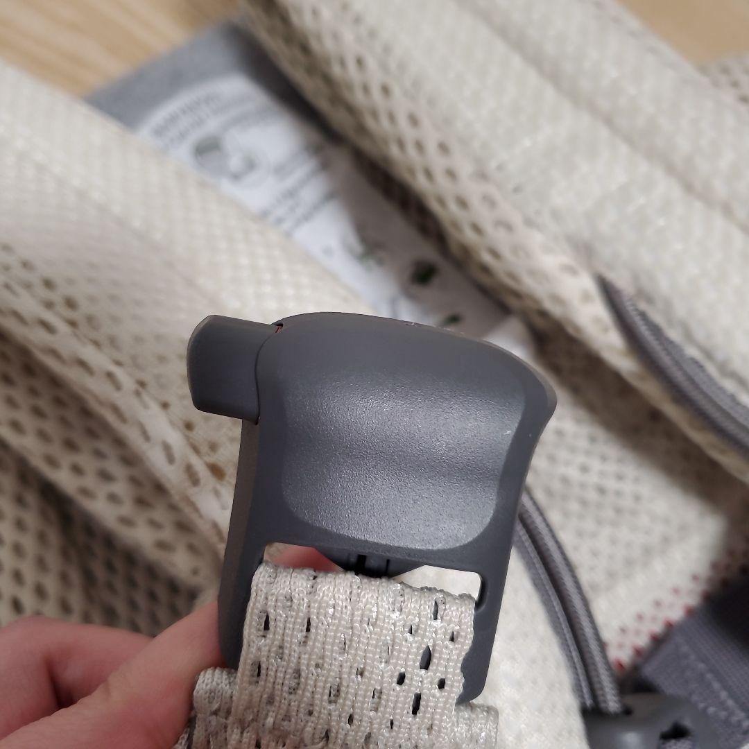 BABYBJÖRN 抱っこ紐 クリーム　ハーモニー　ベビービョルン