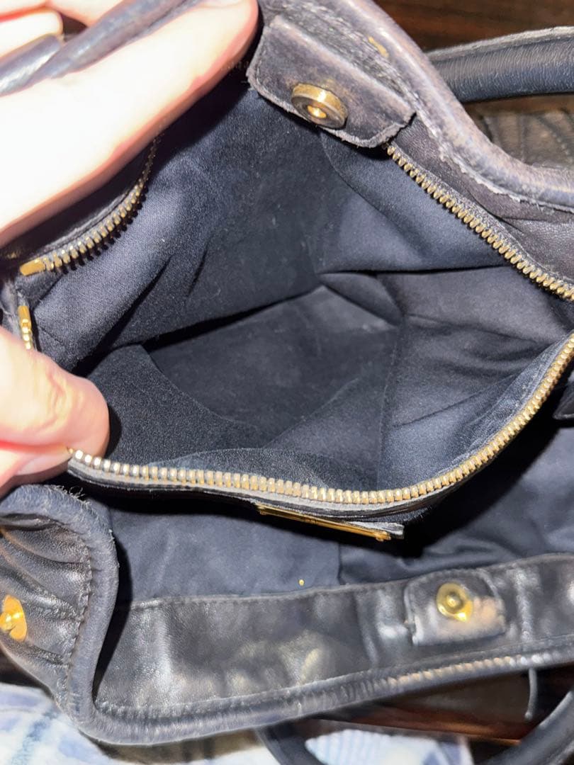 miumiu バッグ　トートバッグ　ハンドバッグ