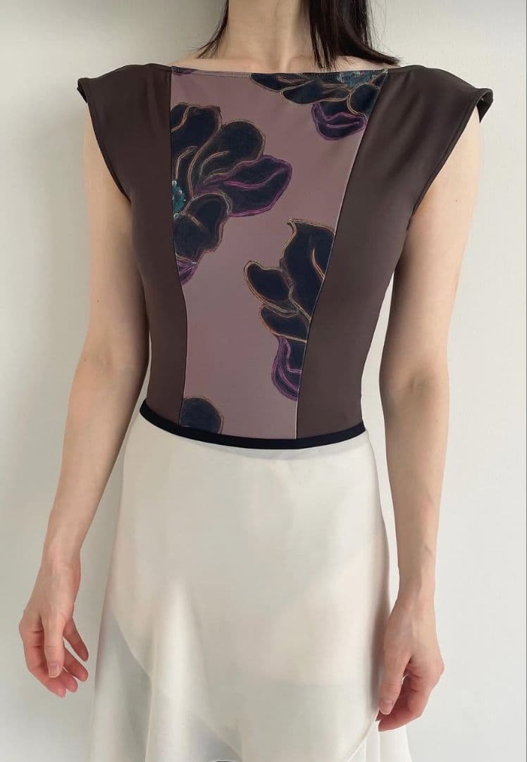 新品stina レオタードM twilight edgegold スティナ