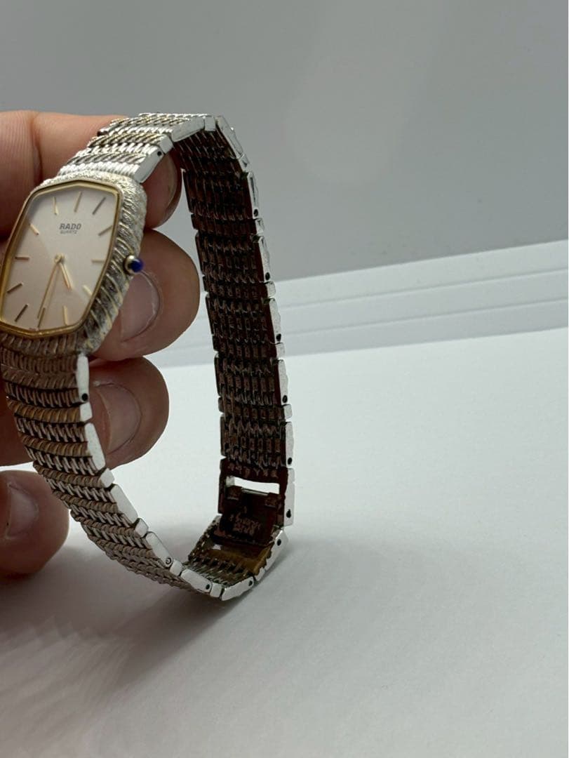 RADO ラドー　腕時計　クォーツ　ゴールド　シルバー