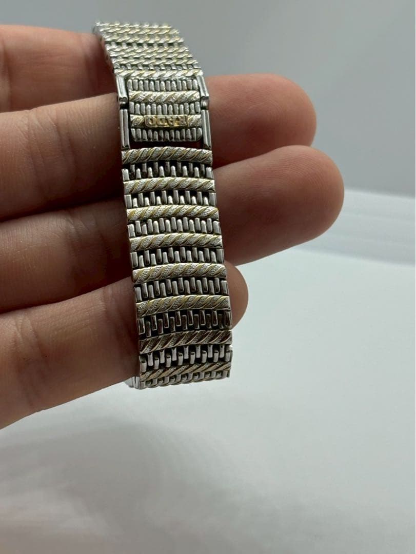 RADO ラドー　腕時計　クォーツ　ゴールド　シルバー