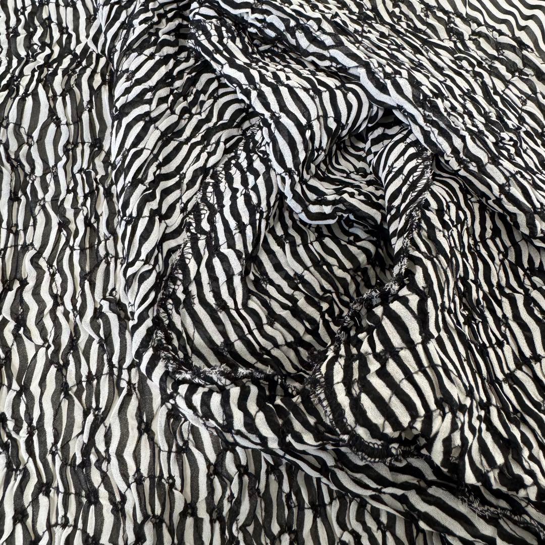 ISSEY MIYAKE プリーツ　ブラウス　変形　白　黒　長袖　Mサイズ