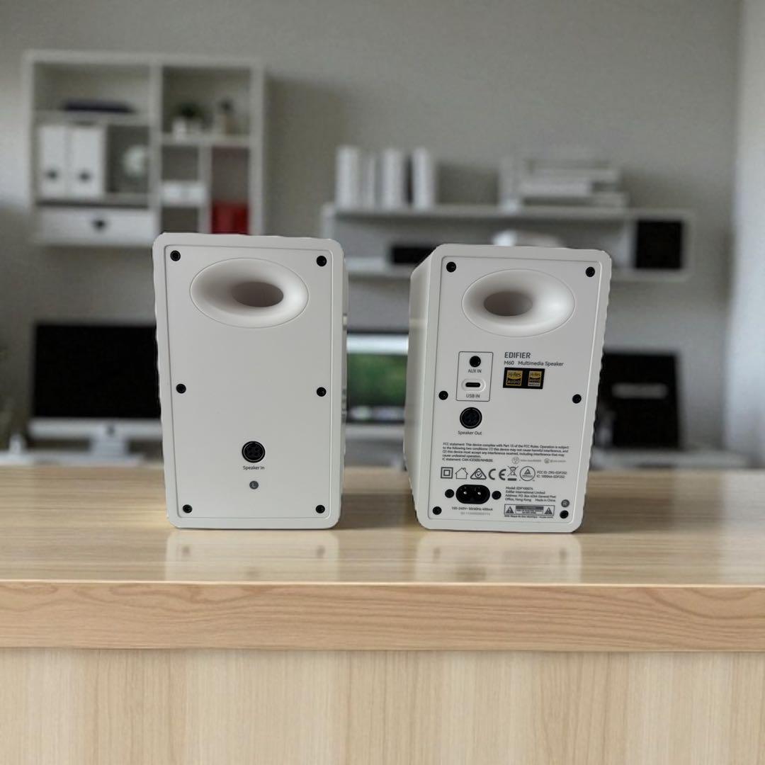 【ほぼ未使用】Edifier M60〈ホワイト〉