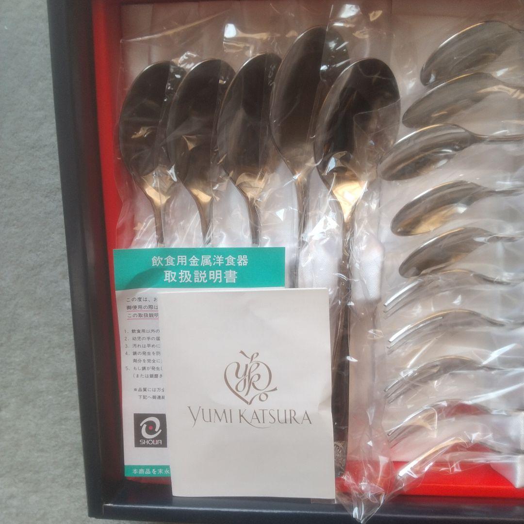 YUMI KATSURA 食器セット ギフトボックス入り