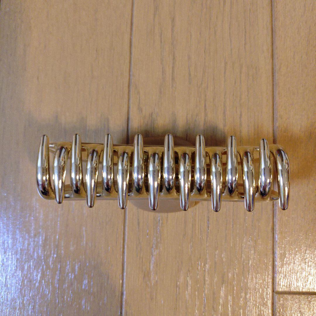 アッカ　クリップ　ラージ　ベージュ