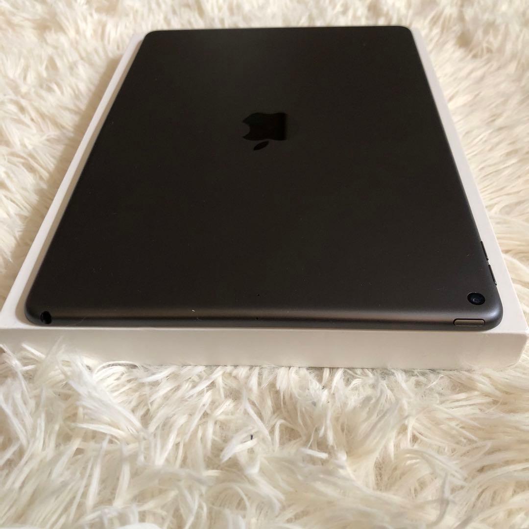 【完動品】iPad Air3 64GB 【すぐ発送】