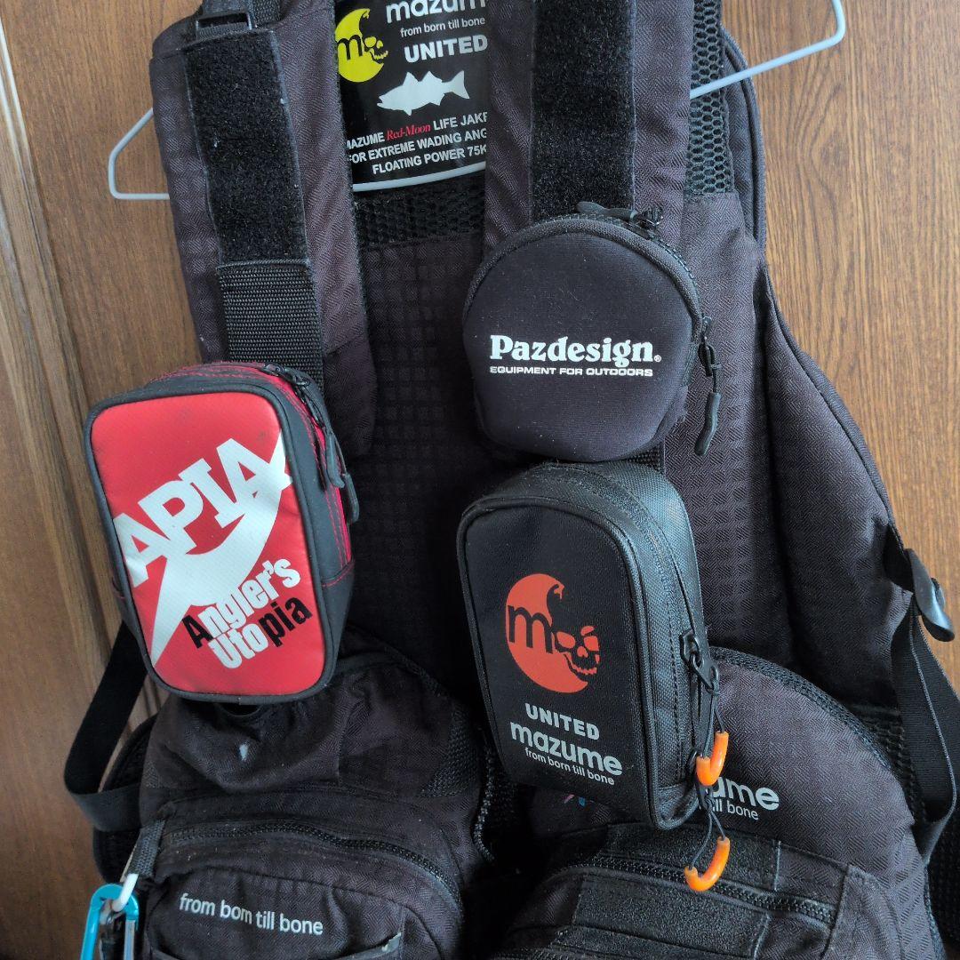 マズメ　レッドムーンライフジャケット美品 mazume