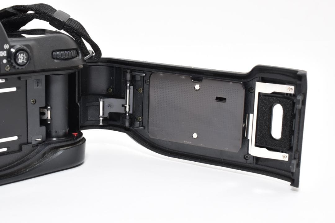 超美品 NIKON ニコン F80 フィルムカメラ モルト良好 M482