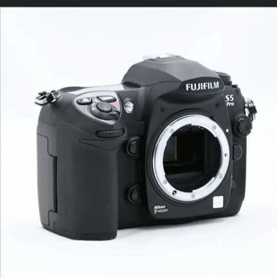 Fujifilm S5 Pro デジタル一眼レフカメラ　シャッター回数2000台