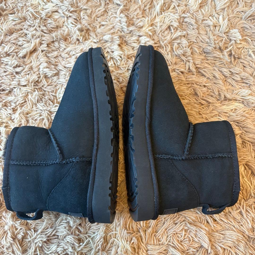 【未使用】UGG アグ ムートンブーツ レディース レザー 22cm ブラック