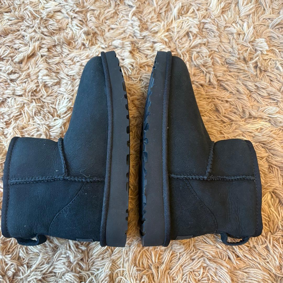 【未使用】UGG アグ ムートンブーツ レディース レザー 22cm ブラック