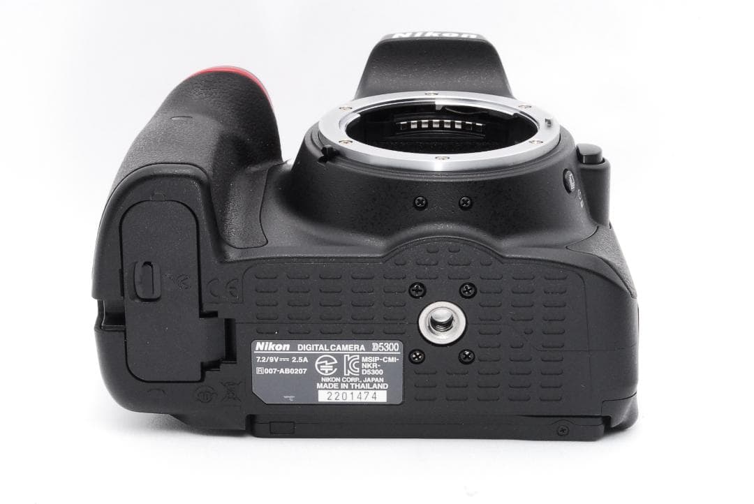 使用回数少な目 Wi-Fi搭載機 Nikon D5300 ダブルレンズセット