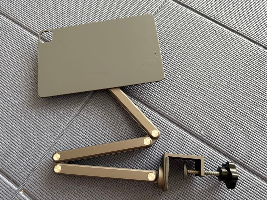 13インチiPad Pro（M4）専用スタンド