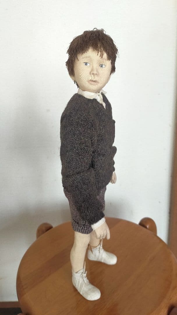 男の子　人形