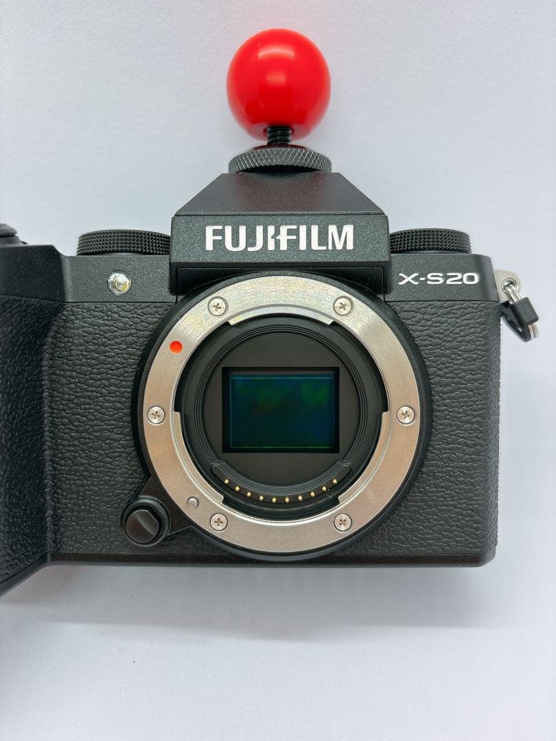 富士フイルム　FUJIFILM X-S20 ミラーレスカメラ本体（ブラック）+α