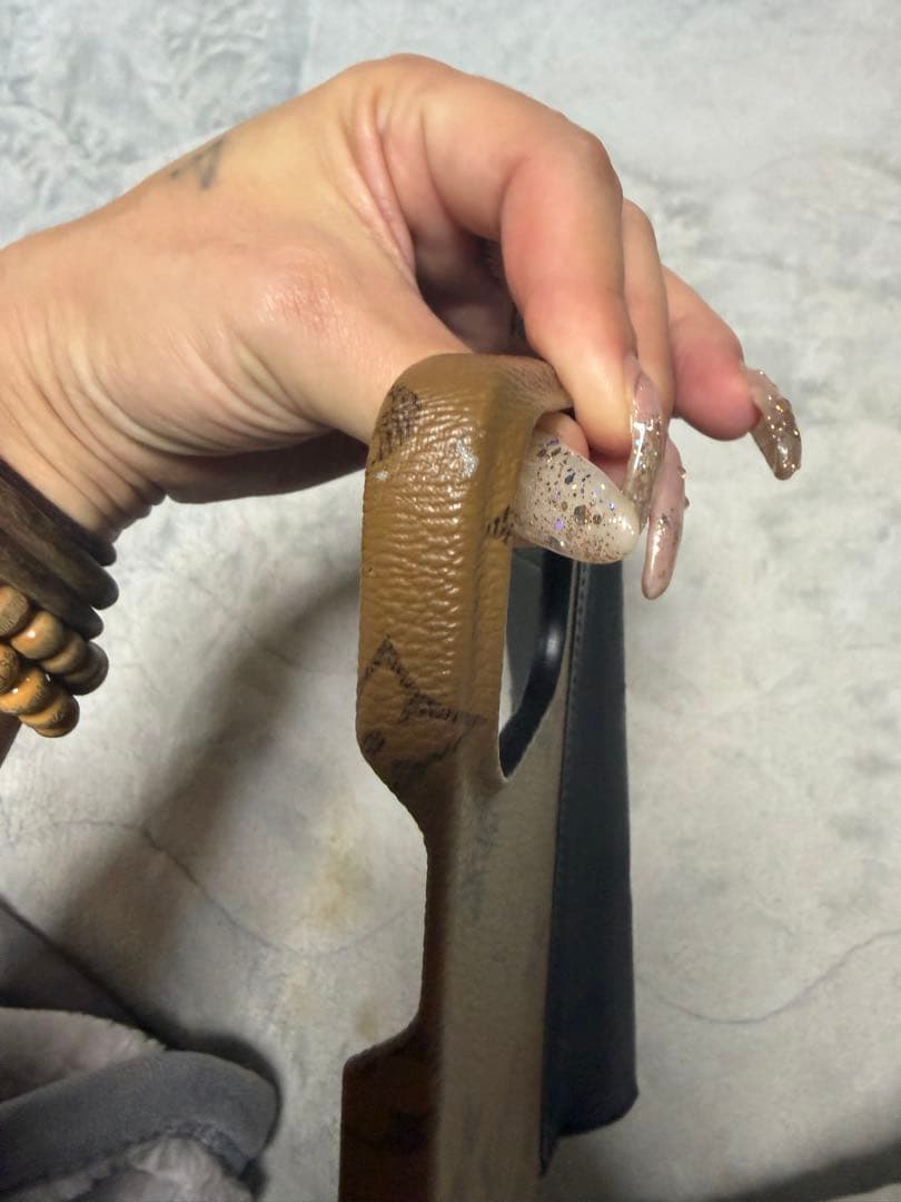 Louis Vuitton モノグラム iPhoneケース15Pro