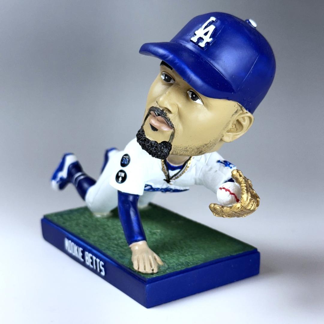 新品 ムーキー・ベッツ ゴールドグラブ賞 ボブルヘッド フィギュア ドジャース