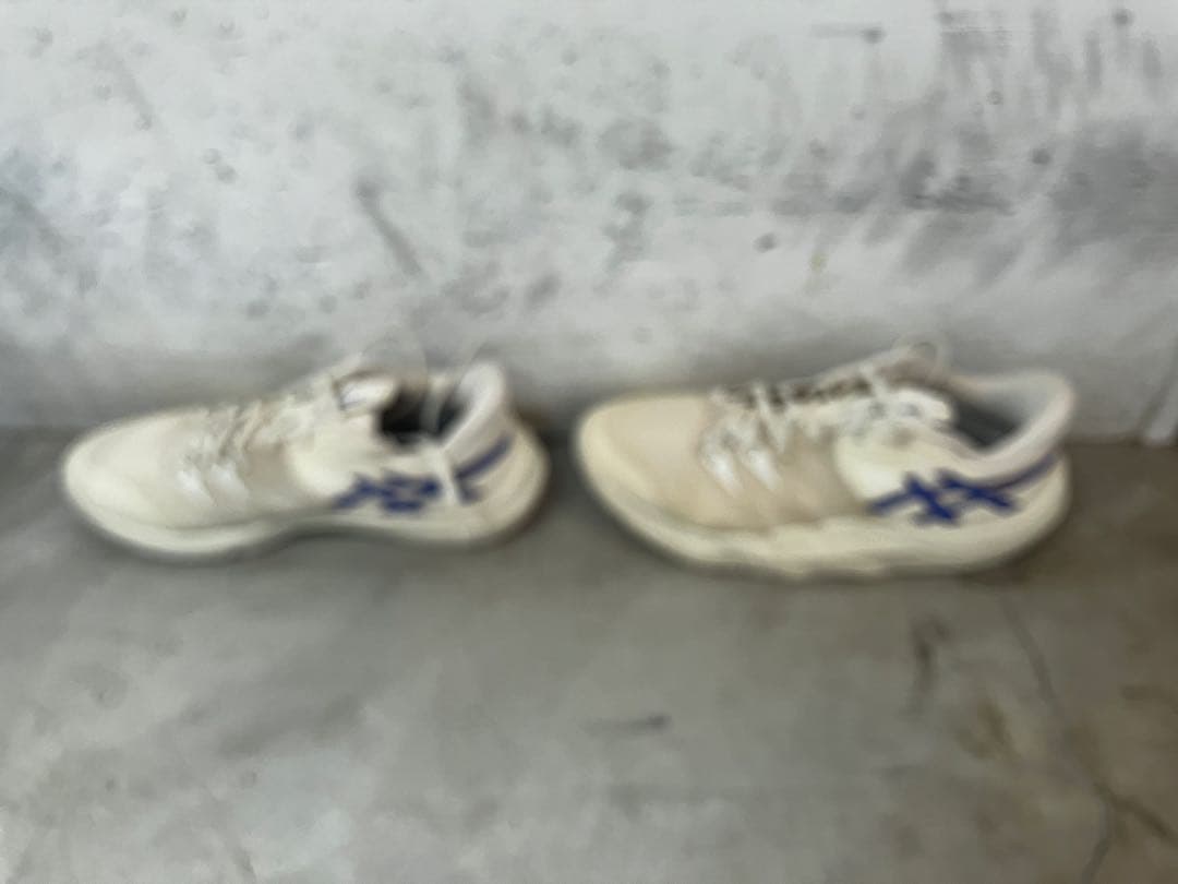 ASICS アンプレアルスlow2 26.0cm アイボリー