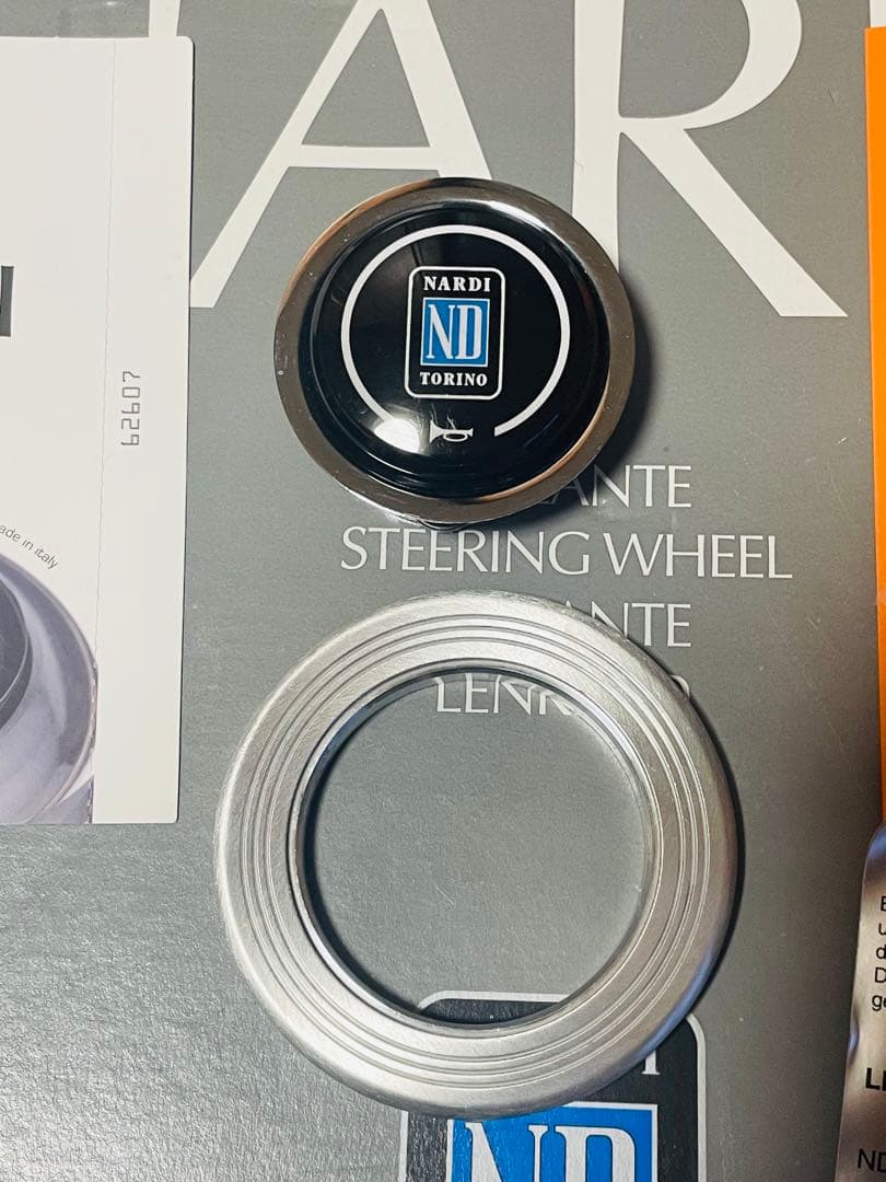 【大径 希少 正規品】φ39 ナルディクラシック　ウッドステアリング