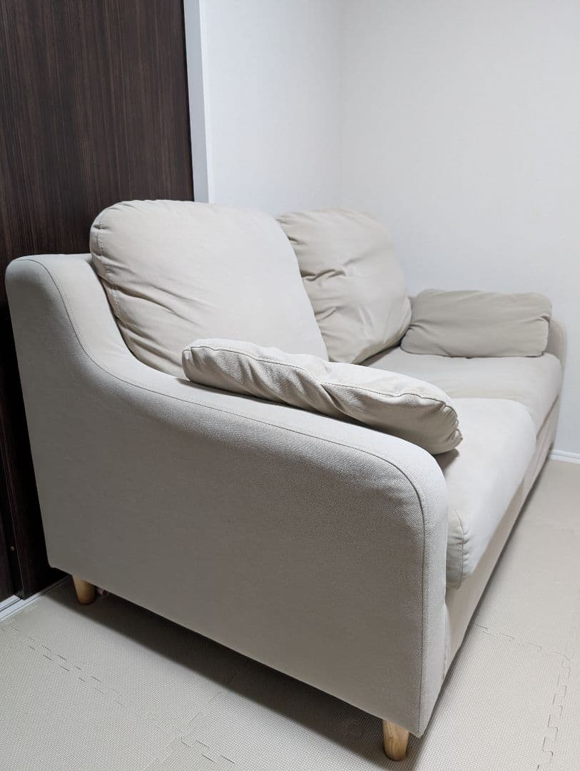 【2/12まで掲載】IKEA VINLIDEN 2人掛けソファ