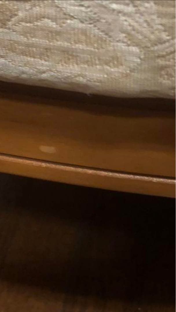 カリモク家具♦️高級ラタンアームシングルチェア♦️優しい花柄ファブリック生地♦️送料込